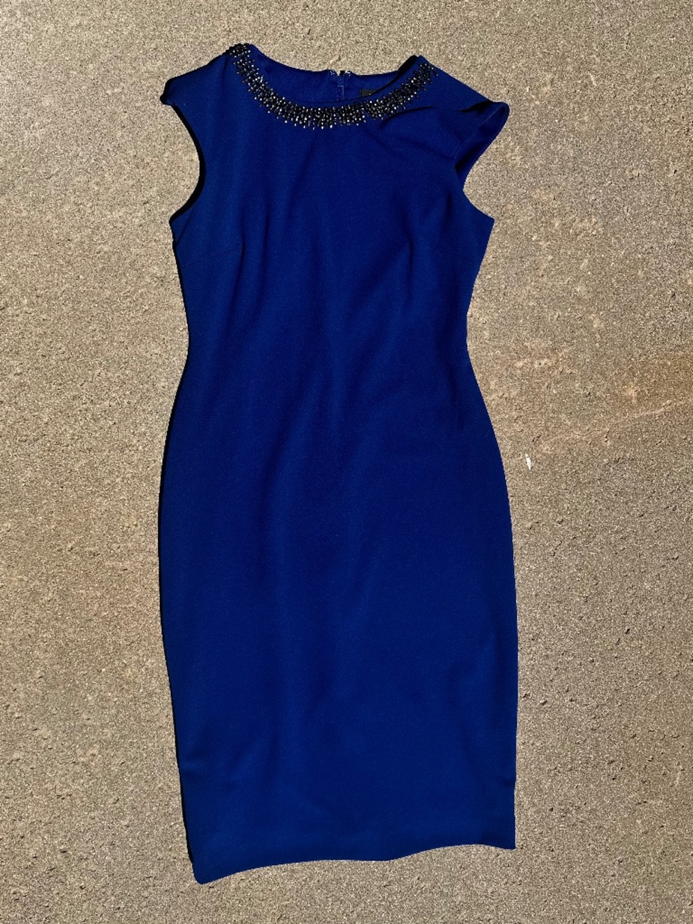 Elegant Cap Sleeve Tahari ASL dress with beaded collar size 4